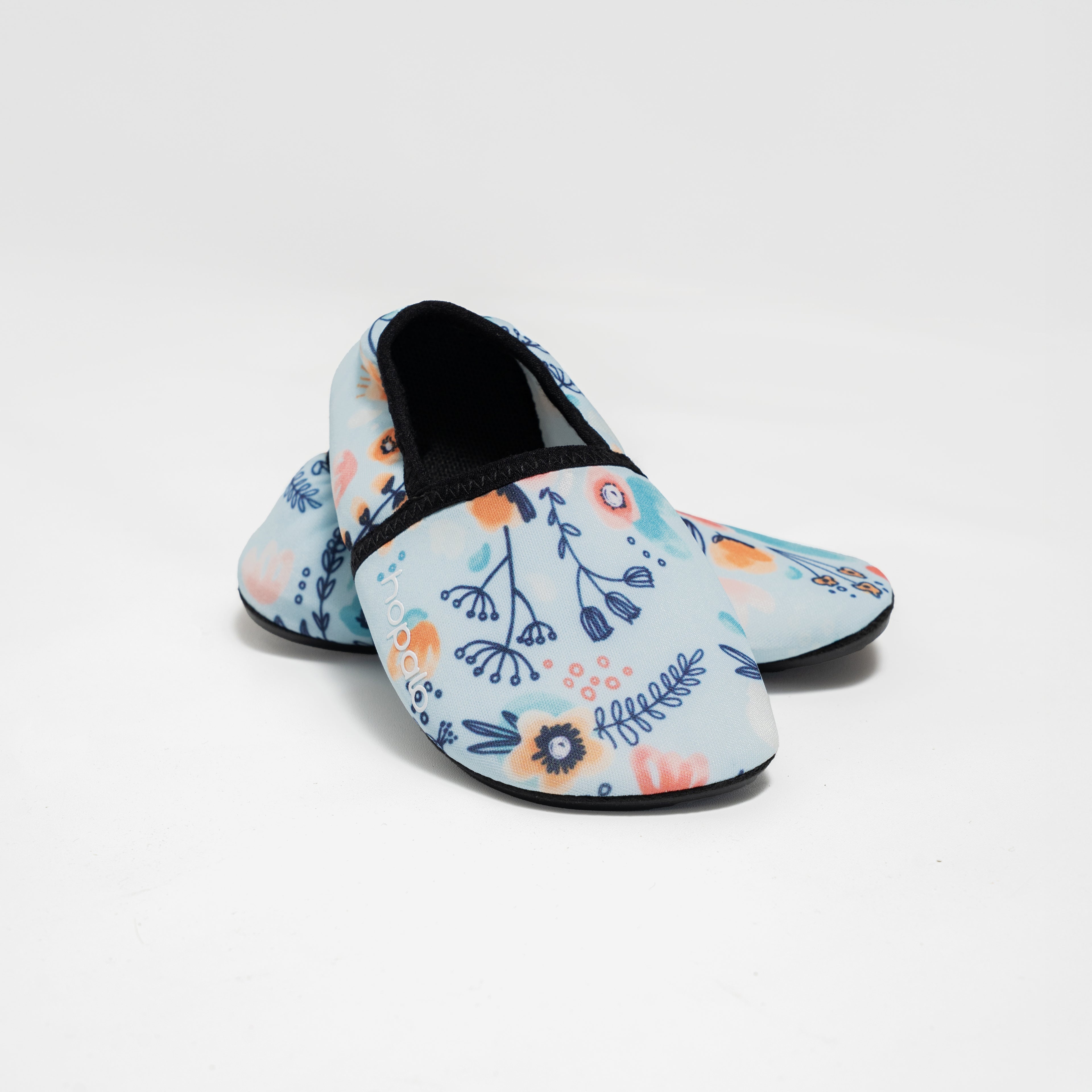 Comfortable Water Shoes with non-slip soles, Plum