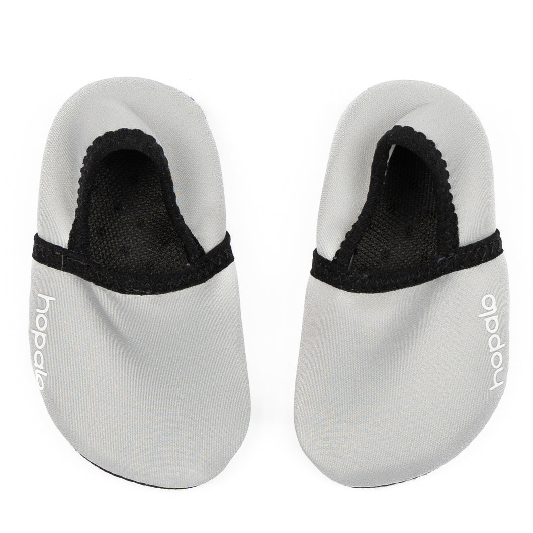 Comfortable Water Shoes with non-slip soles, Illuminated grey